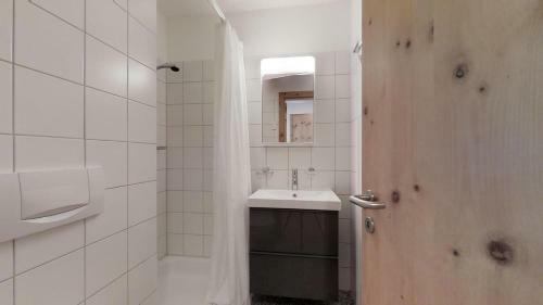 Apartamento Sur Staziun 10