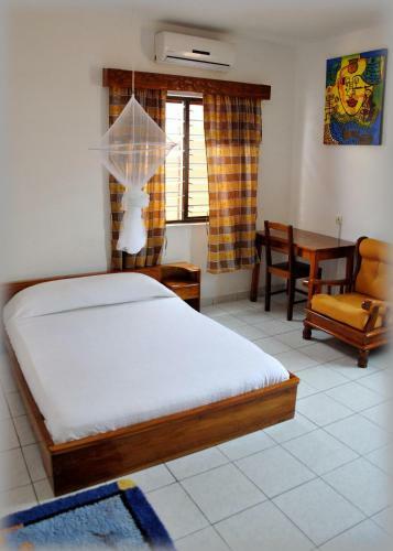 Hotel Aurore Lom�