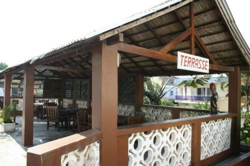 Hotel Aurore Lom�