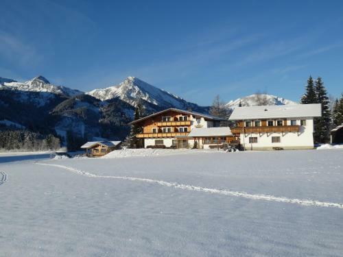 Hostal Tyroler Hof