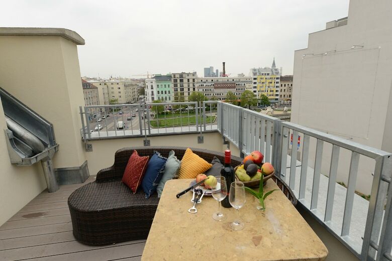 Sunrise Apartments