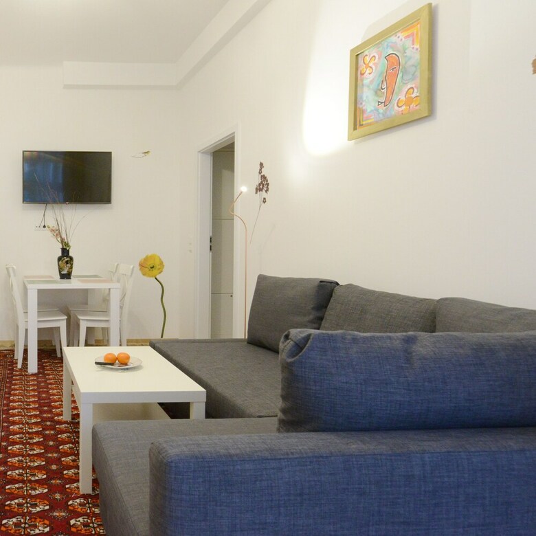 Sunrise Apartments