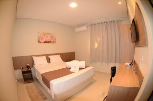 Gold Hotel