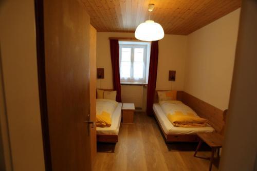 Apartamento Ferienwohnung Am Dorfplatz