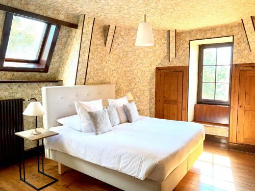 Swiss Riviera Guesthouse Apartments