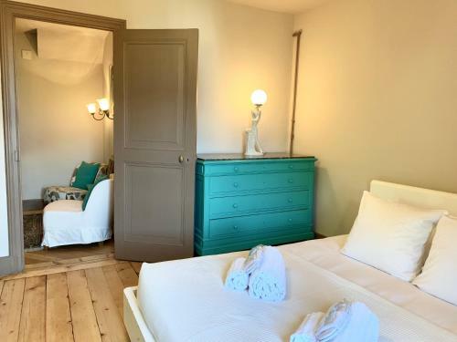 Swiss Riviera Guesthouse Apartments