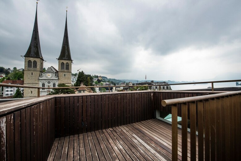 Lucerne Lake View Apartments
