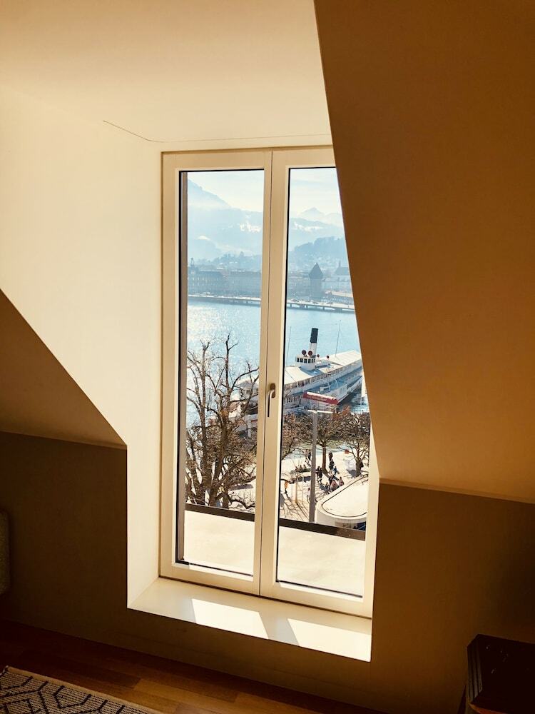 Lucerne Lake View Apartments