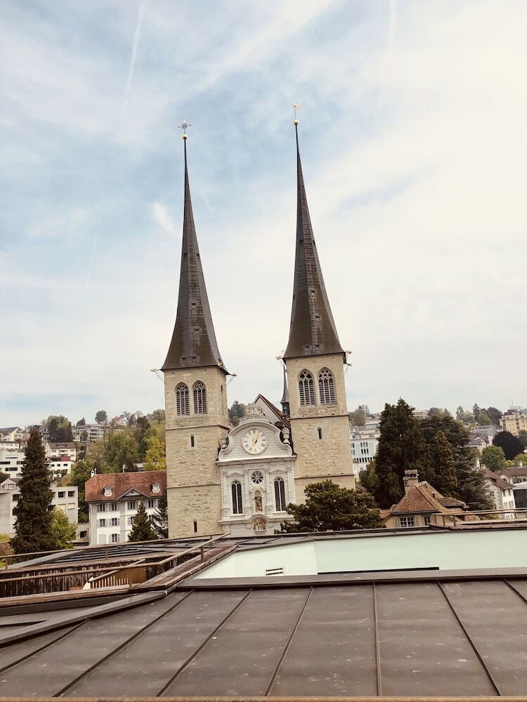 Lucerne Lake View Apartments