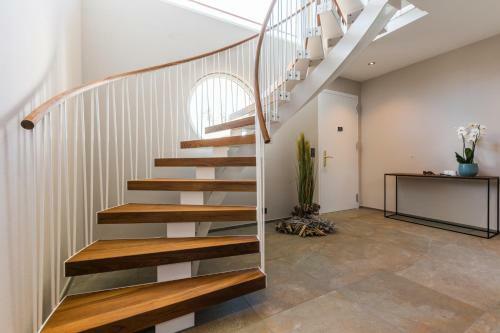 Delta Priv� Luxury Apartements