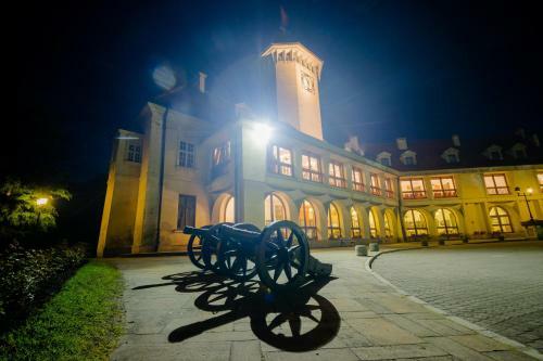 Dom Polonii Hotel Zamek