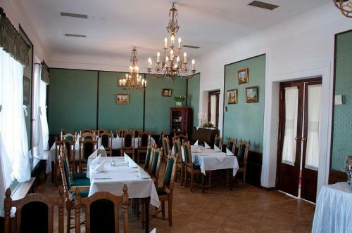 Dom Polonii Hotel Zamek