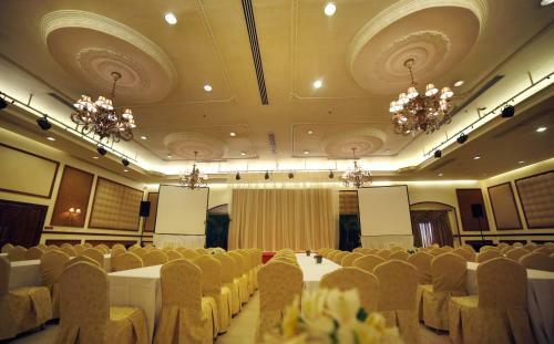 Villa Caceres Hotel