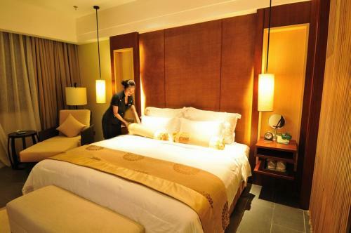 Sanjiang Forest Hot Spring Dumashi Hotel