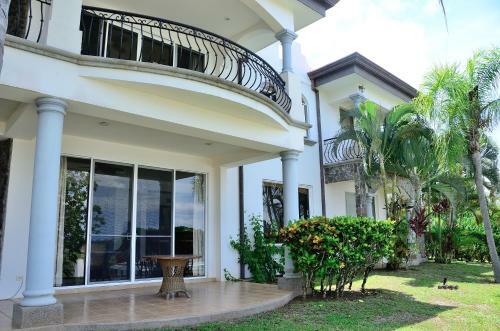 Villa Palm Coast Luxury Rentals