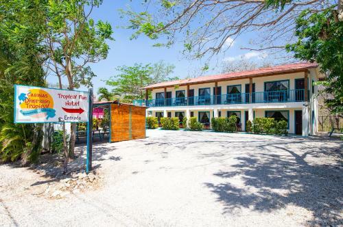 Hotel Cabinas Diversion Tropical