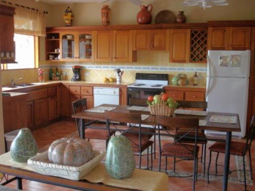 Villa Paradizo Ocean View-up To 14 People