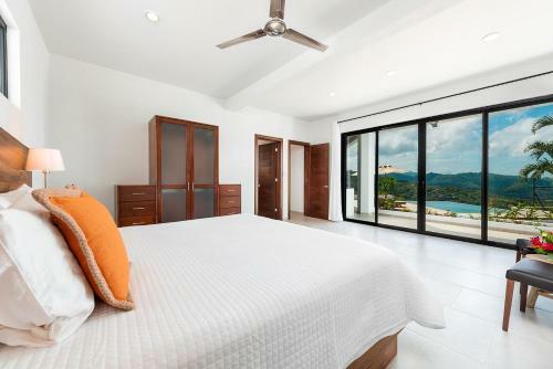 Villa Vista Paraiso