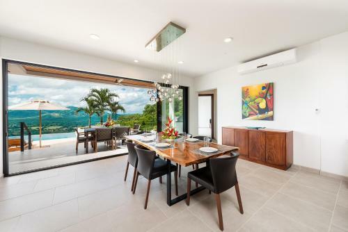 Villa Vista Paraiso