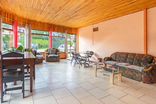 Hostal Hakuna Matata Guest House