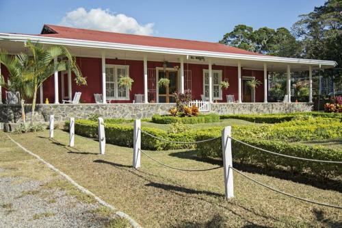 Lodge Hotel Hacienda El Rodeo
