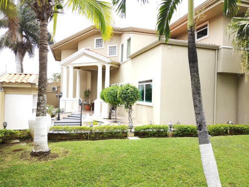 Bed & Breakfast Palacio Lignac - Adults Only