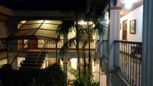 Hotel La Rosa Del Paseo