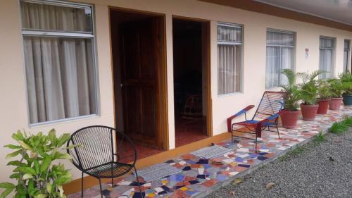 Hotel Cabinas Do�a Alicia
