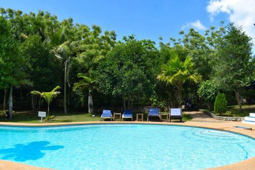 Hotel The Blue Orchid Resort