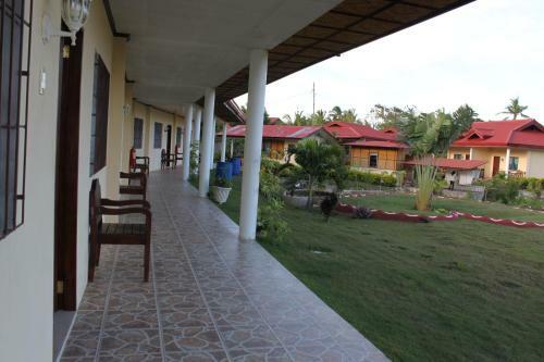 Hotel Bonita Oasis Beach Resort