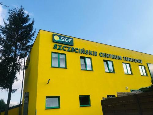 Albergue Szczeci?skie Centrum Tenisowe