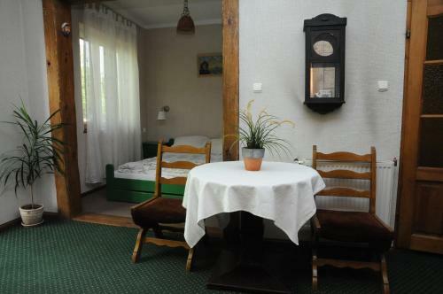 Hostal Go?ciniec Zielony Domek