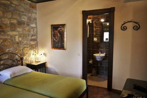 Hostal Hagiati Guesthouse