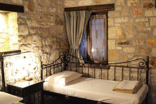 Hostal Hagiati Guesthouse
