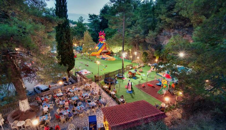 Hotel Frontzou Politia
