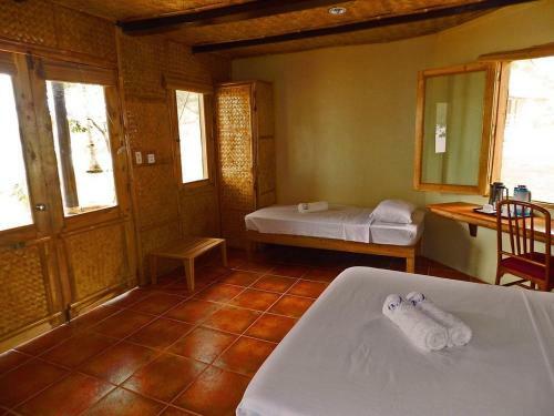 Hotel Cashew Grove Beach Resort