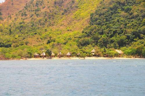 Hotel Cashew Grove Beach Resort