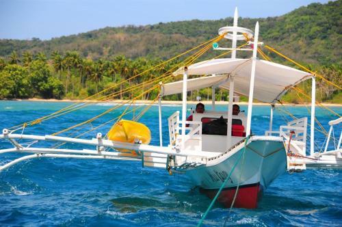 Hotel Cashew Grove Beach Resort