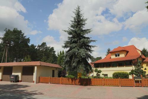 Willa Maksymilian Bed And Breakfast