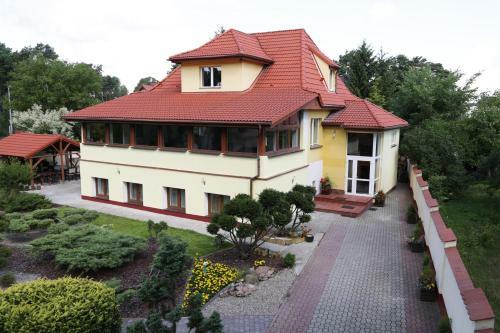 Willa Maksymilian Bed And Breakfast