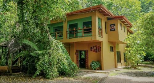 Hostal Hospedaje El Bosquecito