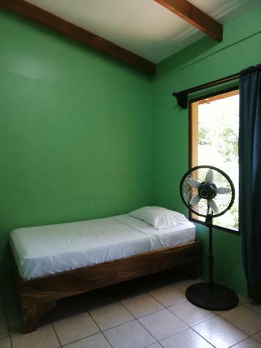 Hostal Hospedaje El Bosquecito