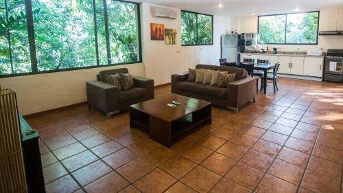 La Mariposa Apartments