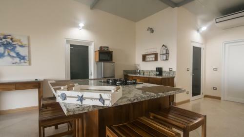 La Mariposa Apartments