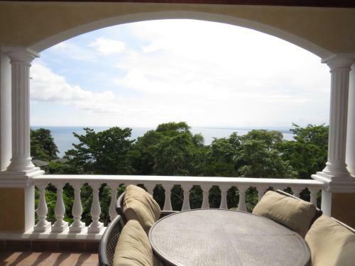 Villa Pacifico Colonial Condominiums