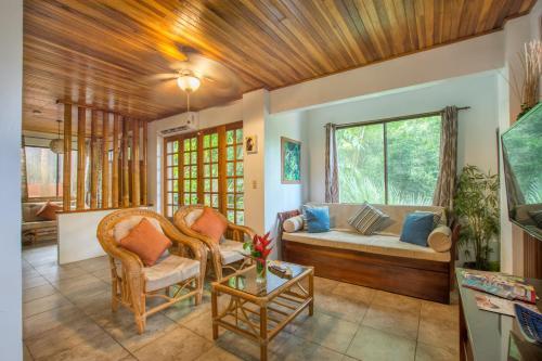 Posada Jungle Vista Inn