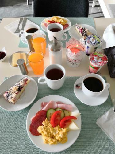 Hostal Penzion Cafe Na Svahu