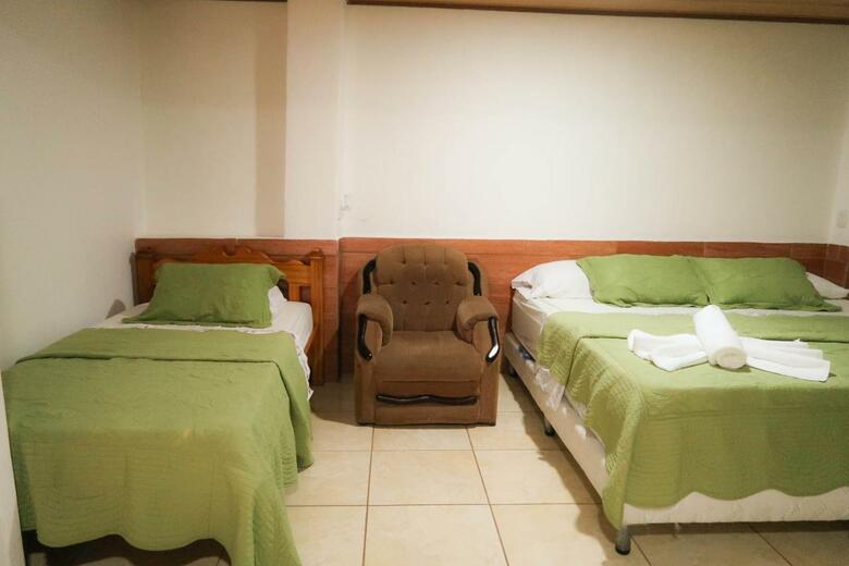 Hotel Hoja De Oro Corcovado