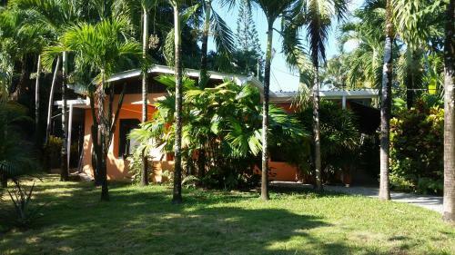 Bed & Breakfast Embassy House