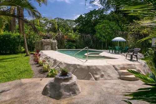 Hotel Coco Loco Lodge